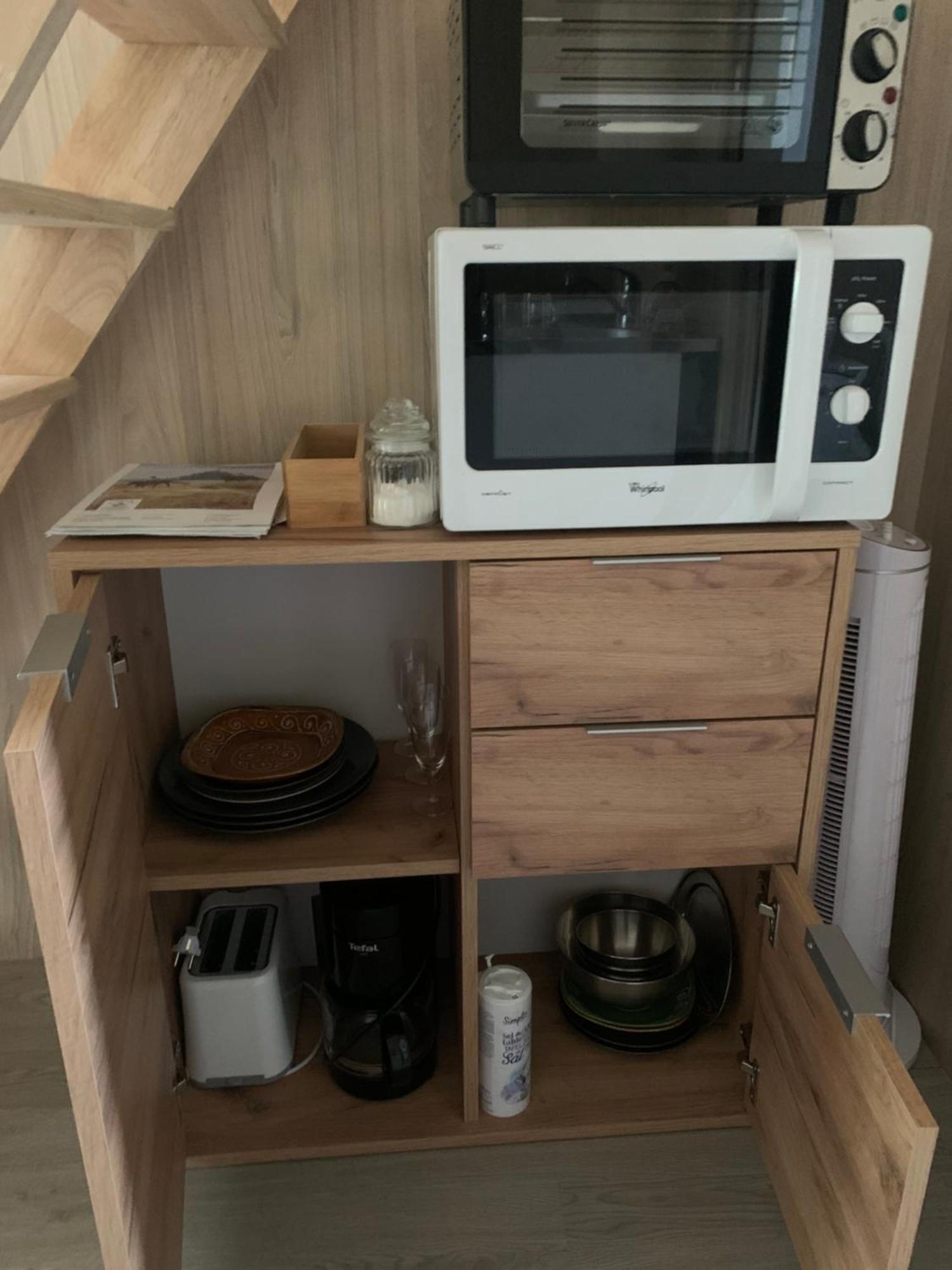 ポントルソン Tiny House A 10Min Du Mont Saint Michelヴィラ エクステリア 写真